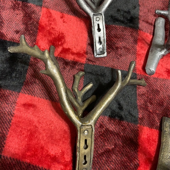 Metal hooks - Picture 2 of 2